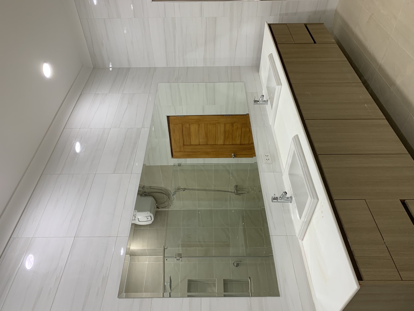 Tilework set-out