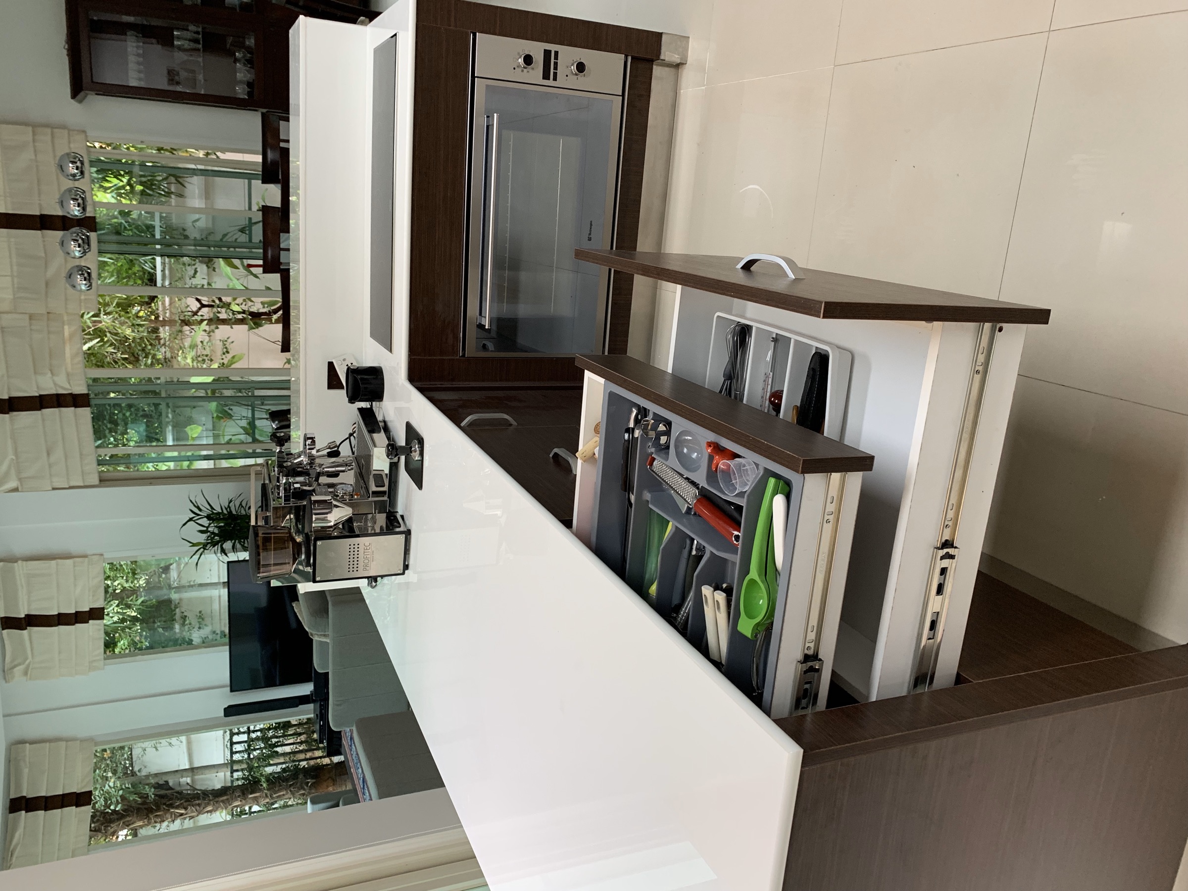 Kitchen refit, sixth view